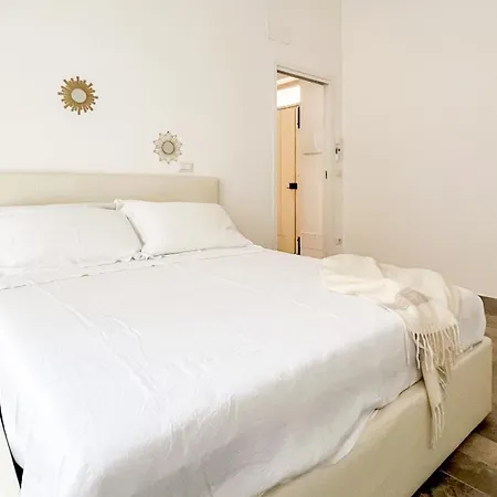 Yuna Rent - Residenza Delle Rose *