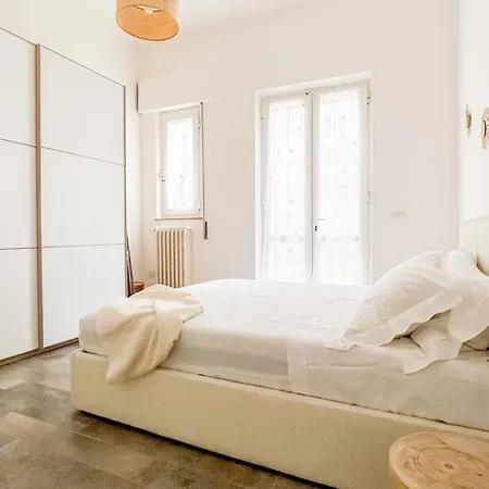 شقة Yuna Rent - Residenza Delle Rose