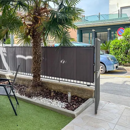 Yuna Rent - Residenza Delle Rose アパート ロゼート・デッリ・アブルッツィ