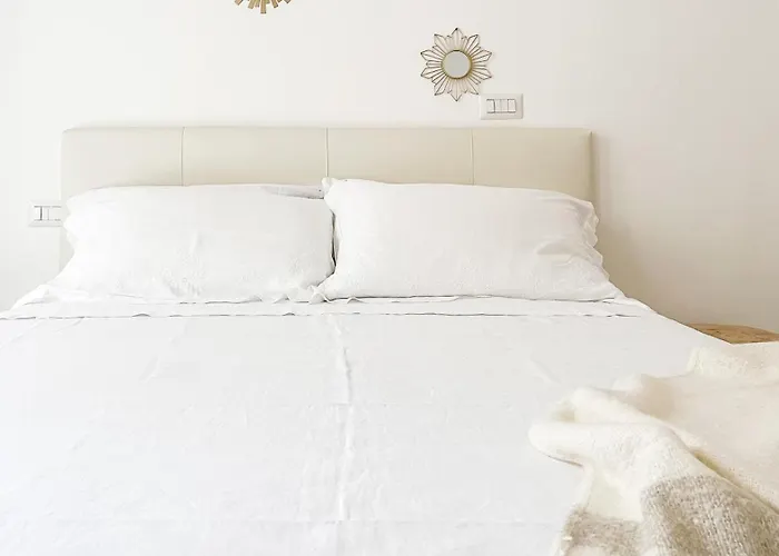 Yuna Rent - Residenza Delle Rose * Розето-дельи-Абруцци