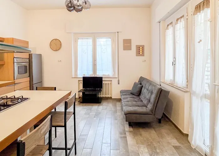 Yuna Rent - Residenza Delle Rose Апартаменты *