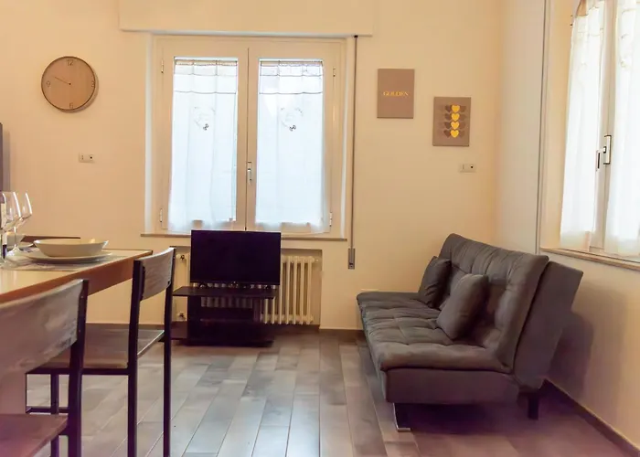 Апартаменты Yuna Rent - Residenza Delle Rose