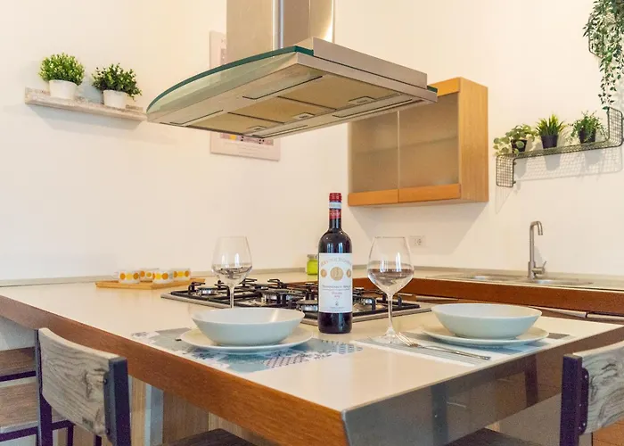 Yuna Rent - Residenza Delle Rose *