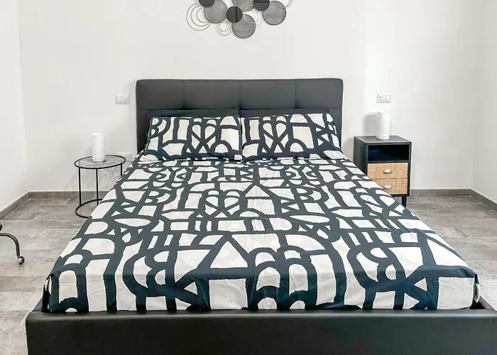 Апартаменты Yuna Rent - Residenza Delle Rose