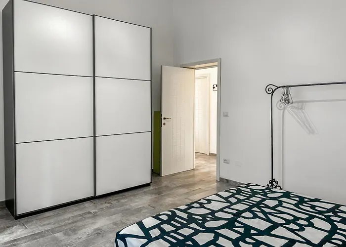 Yuna Rent - Residenza Delle Rose Апартаменты